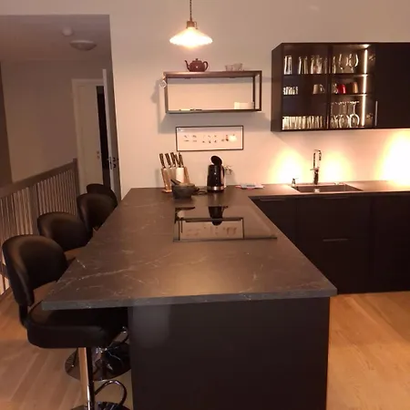 Modern Townhouse In Lofoten * Leknes