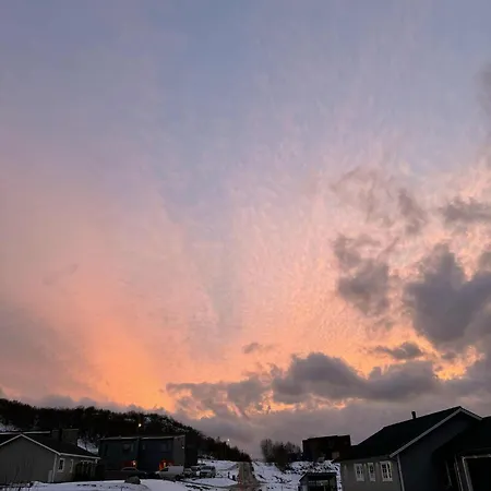 Dom wakacyjny Modern Townhouse In Lofoten *