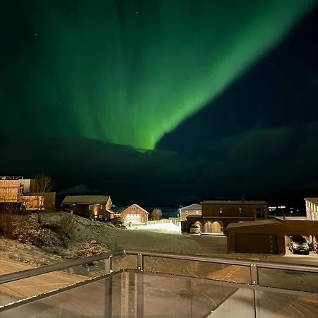 Modern Townhouse In Lofoten