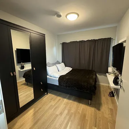 Modern Townhouse In Lofoten * Leknes