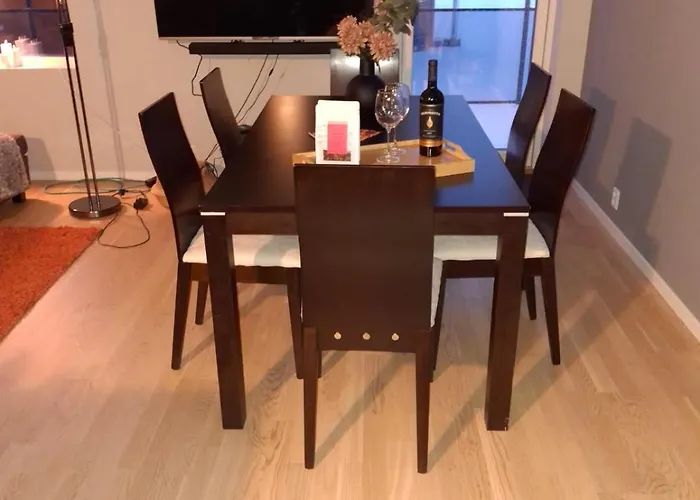 Modern Townhouse In Lofoten